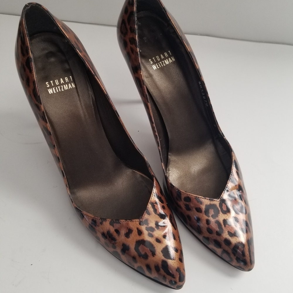 Stuart Weitzman Patent Leopard Heels Size 9